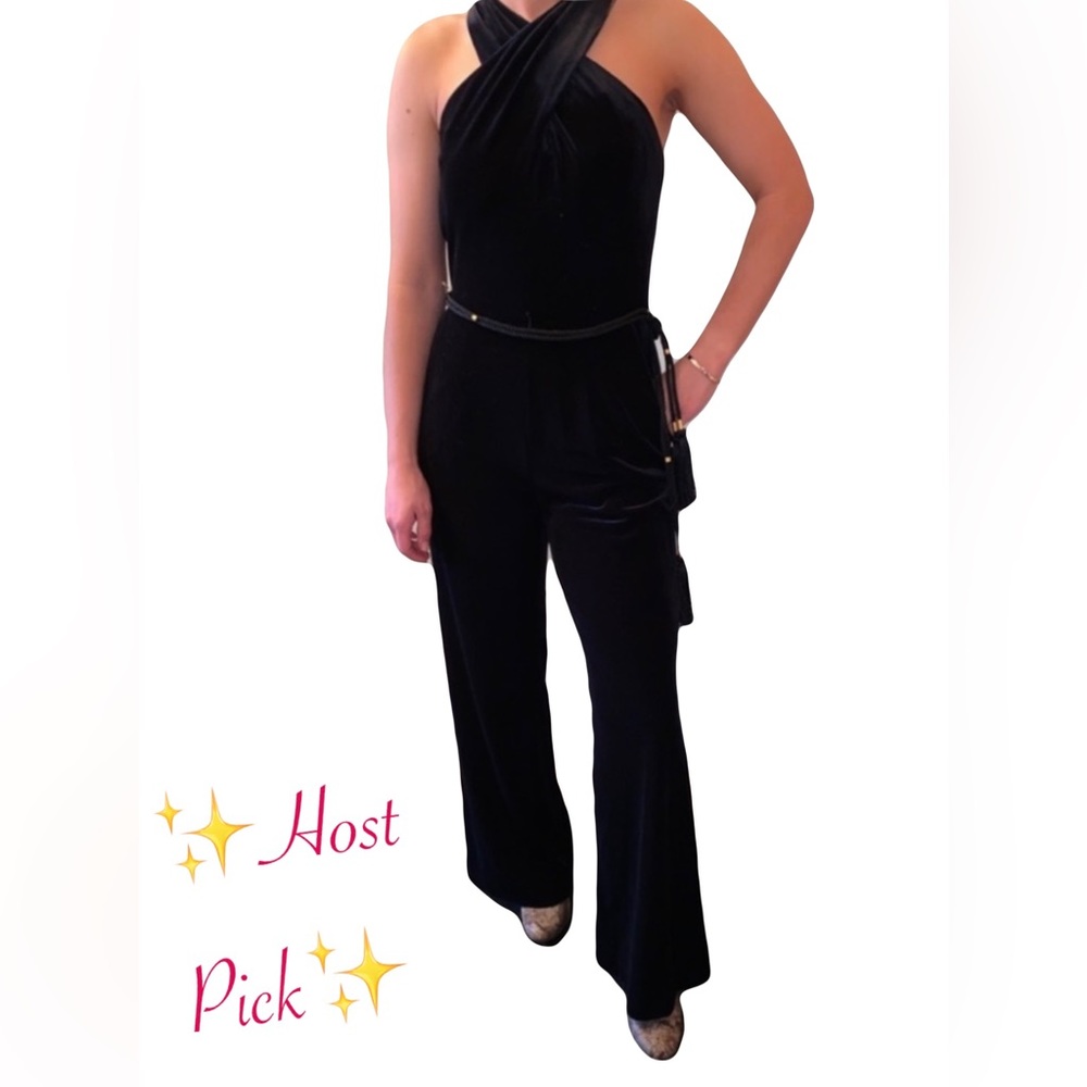 💫Host Pick💫 NWT Tahari Velvety Halter Style Jumpsuit - Picture 1 of 6